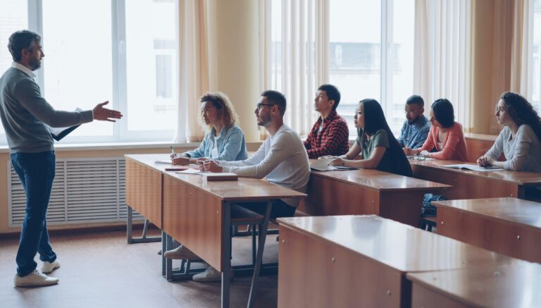 DOCENCIA EN EDUCACIÓN BÁSICA ALTERNATIVA – ANDRAGOGÍA